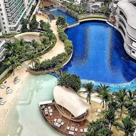 Condotel At Sm Bicutan Манила Екстериор снимка