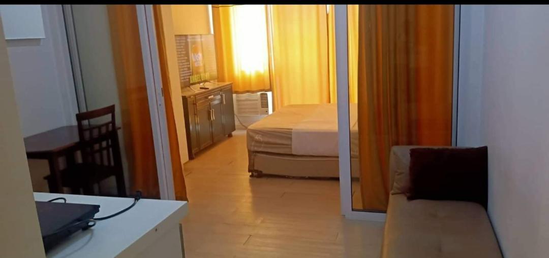 Condotel At Sm Bicutan Манила Екстериор снимка