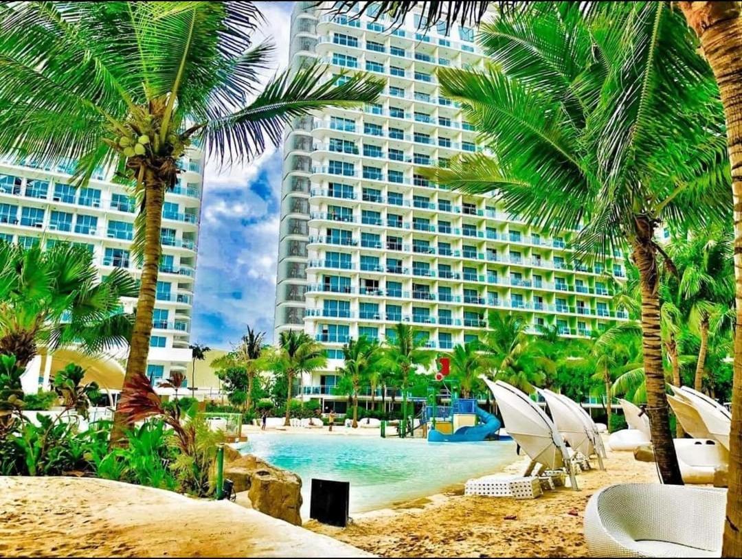 Condotel At Sm Bicutan Манила Екстериор снимка