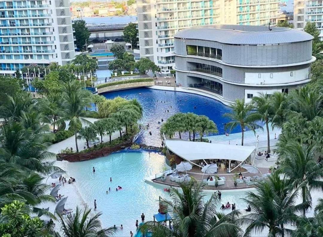 Condotel At Sm Bicutan Манила Екстериор снимка